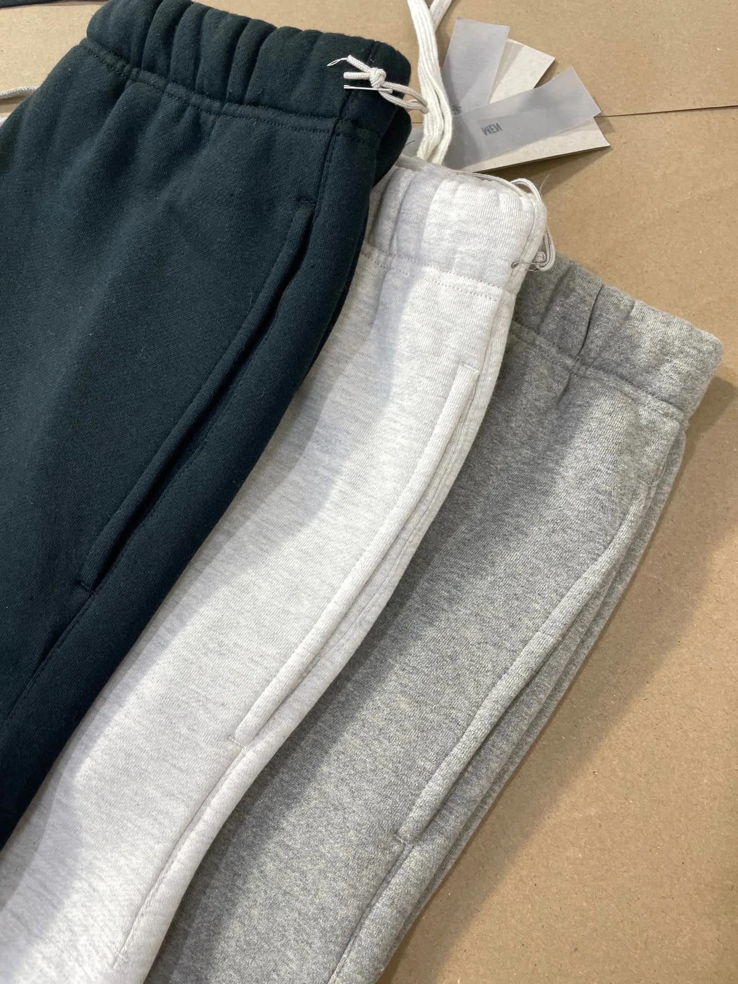 🦋 、Hot Sale🦋 108 【 003/Black】 FEAR OF GOD ESSENTIALS FOG Same Style New Arrival LOGO ， Hot Sale Hot Sale， ！ FOG ， ！ Versatile ！ ESSENTIALS FEAR OF GOD savdni 3000W ， ， 。【 LOGO FEAR A ，A ， 】 ， ， ， 。 ： Black Size：XS-XL